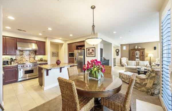 gated community of Fusion South Bay in Hollyglen